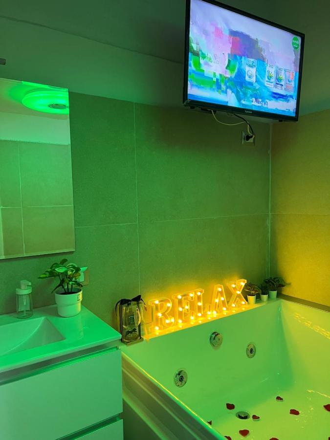 Petite Suite Napoli Bagian luar foto