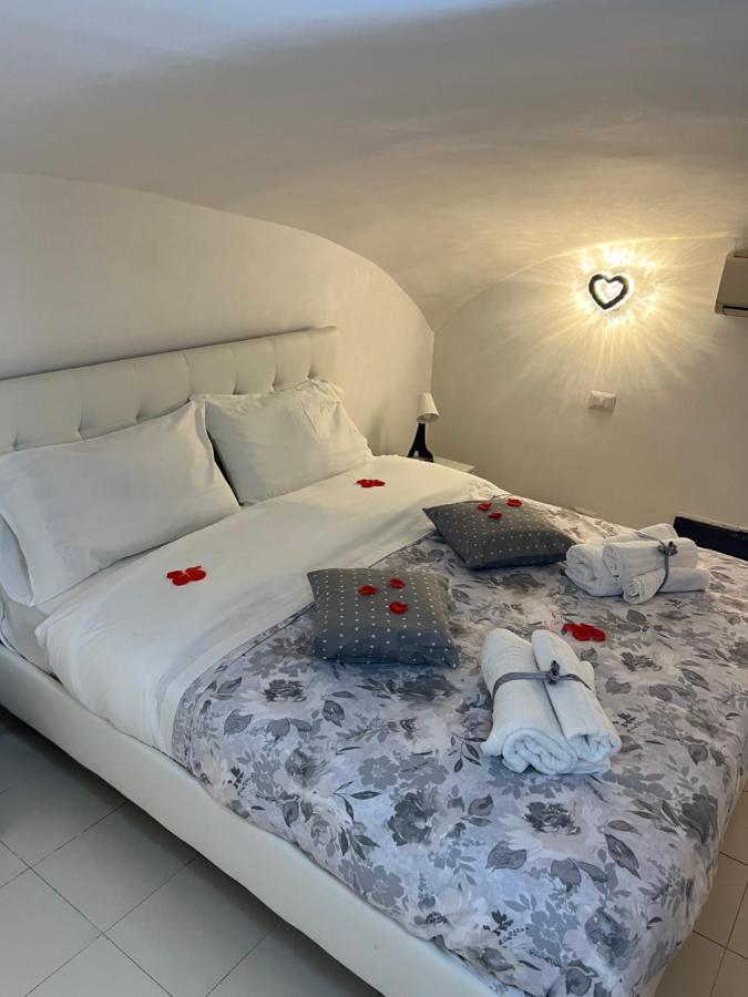 Petite Suite Napoli Bagian luar foto